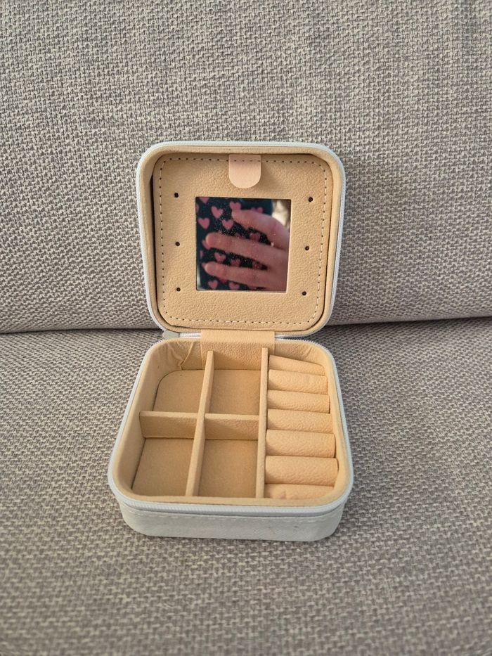 Boite à bijoux Stitch - photo numéro 3