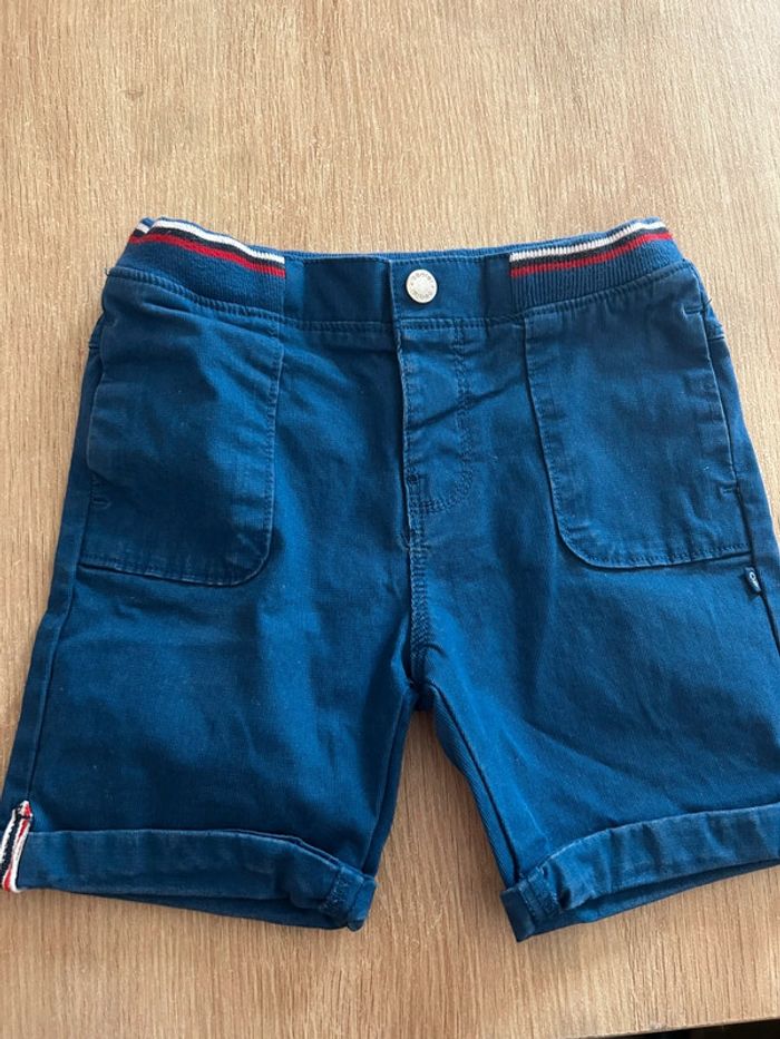 Short bleu • Obaïbi • 3 ans