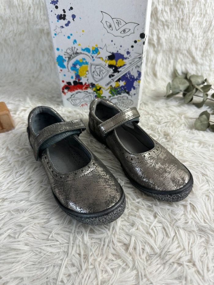 Paire de babies argentées Babybotte taille 31 - photo numéro 3