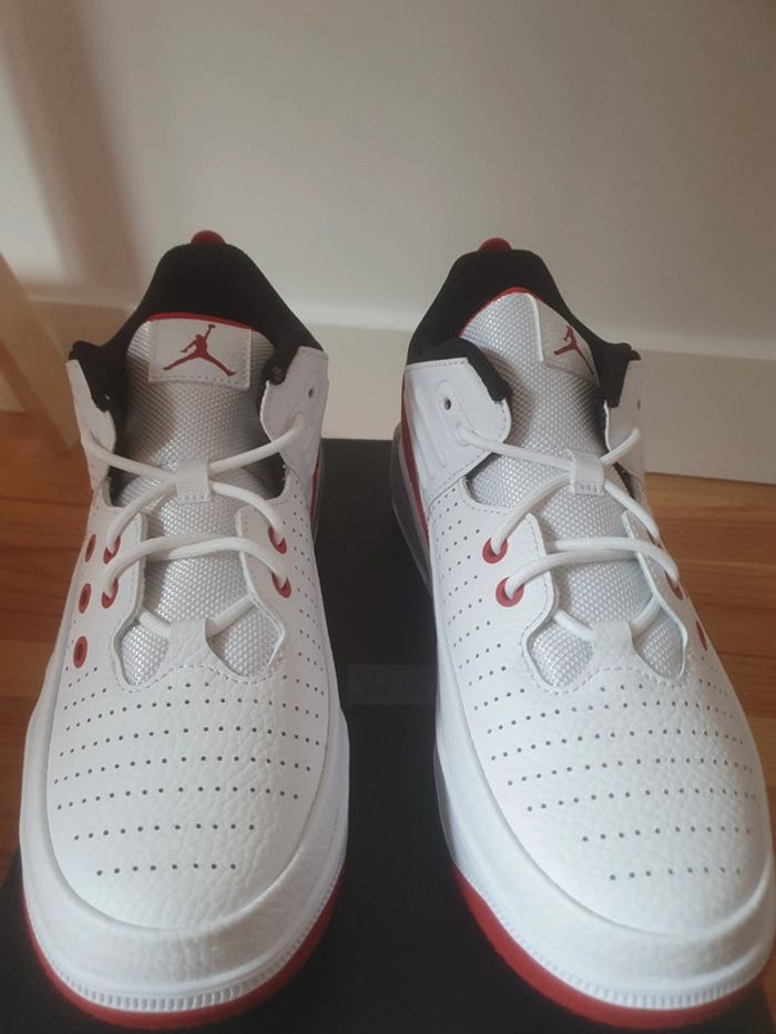 Nike Jordan Aura Max (38) - photo numéro 4