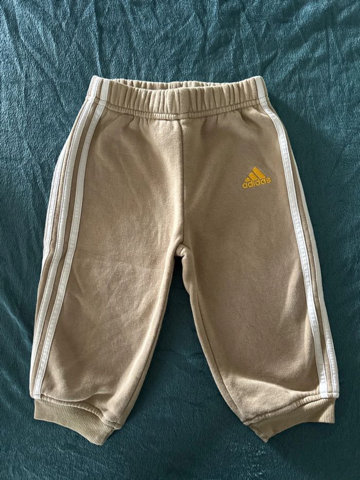 Jogging Adidas 18 mois