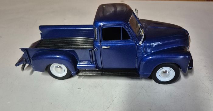 Welly 22087 chevrolet pick-up 1953 bleu 1/24 miniature - photo numéro 3