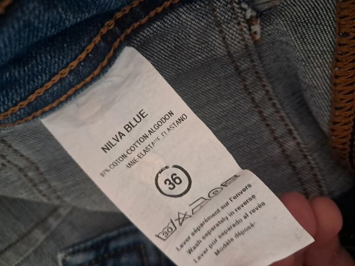 NVY jean taille haute jambes larges T 36 - photo numéro 10