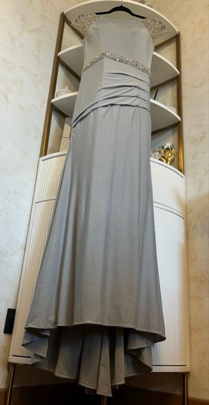 Robe de soirée - photo numéro 7