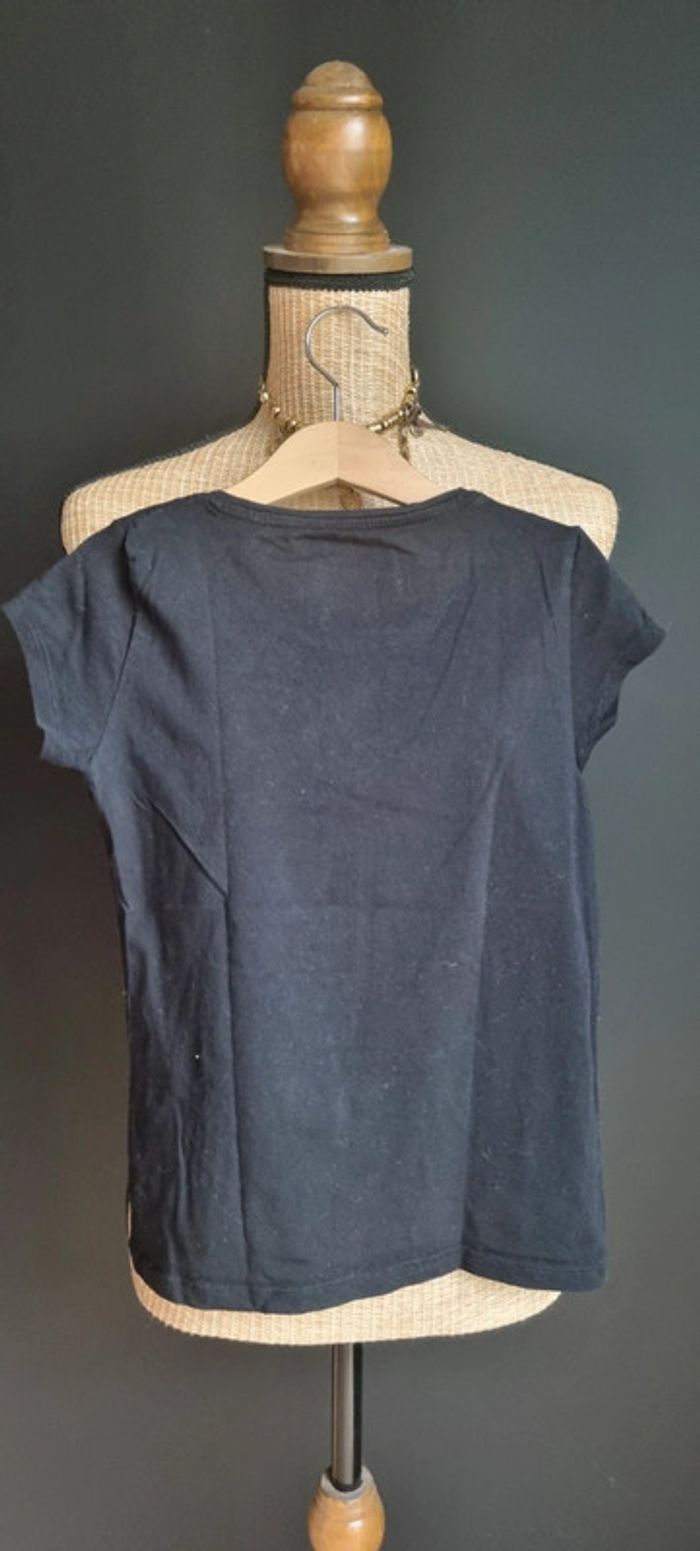 T-shirt noir H&M 8/10 ans - photo numéro 2