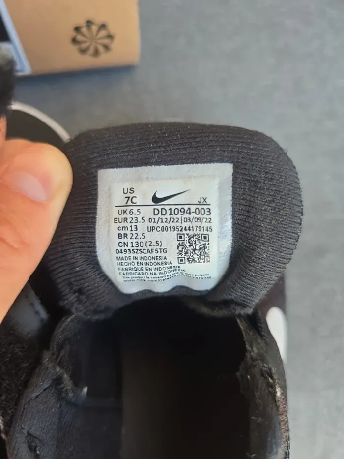 7C / 23.5 Baskets Nike Revolution 6 - photo numéro 10