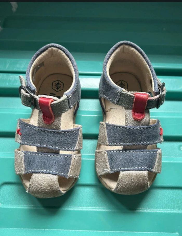 👣 Sandales bébé cuir – Taille 19 – Gémo