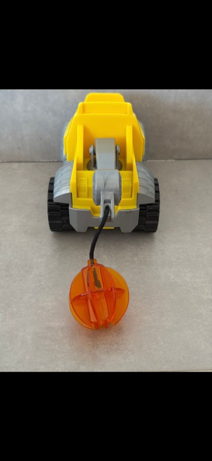 Voiture jaune Ruben Pat Patrouille - photo numéro 9