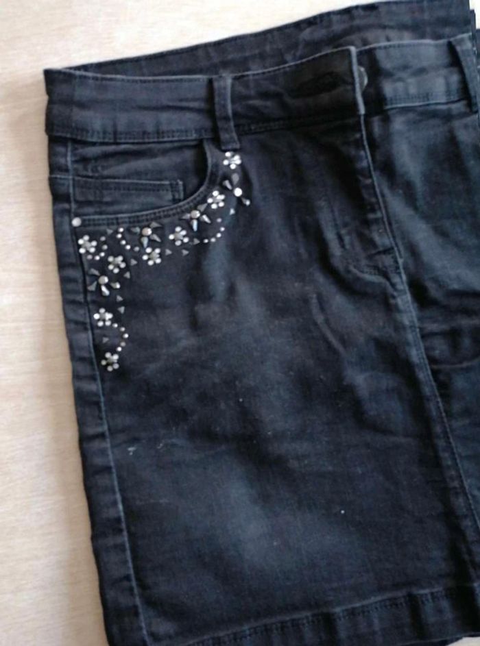 Jupe en jean noir - photo numéro 2