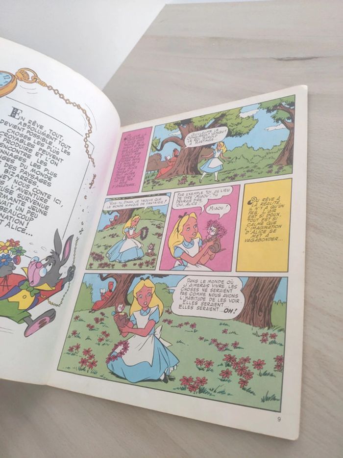 Livre Alice au pays des merveilles bande dessinée du film Walt Disney GDL vintage - photo numéro 6