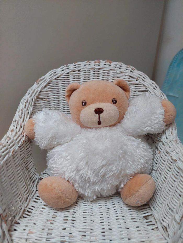 Kaloo - doudou ourson boule fourrure blanc