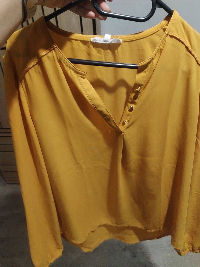 Blouse moutarde - photo numéro 2