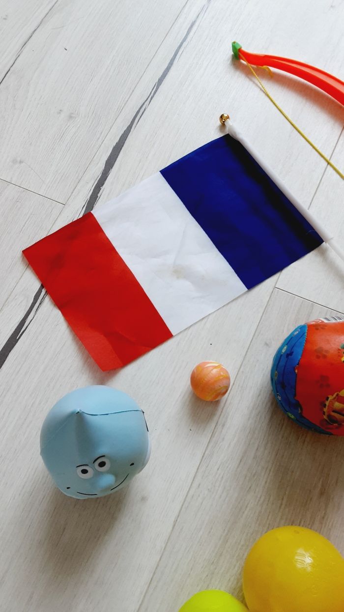 Lot de 12 jouets divers balles boules - photo numéro 4