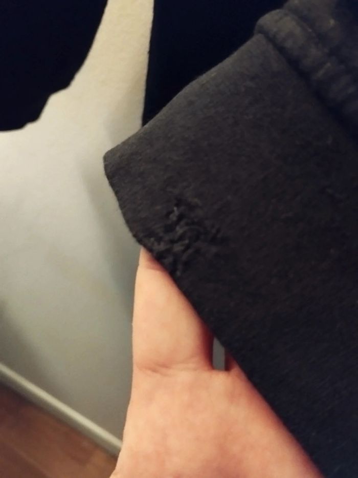 Lot de 2 pulls zip sport homme taille L. Nike et boss - photo numéro 6
