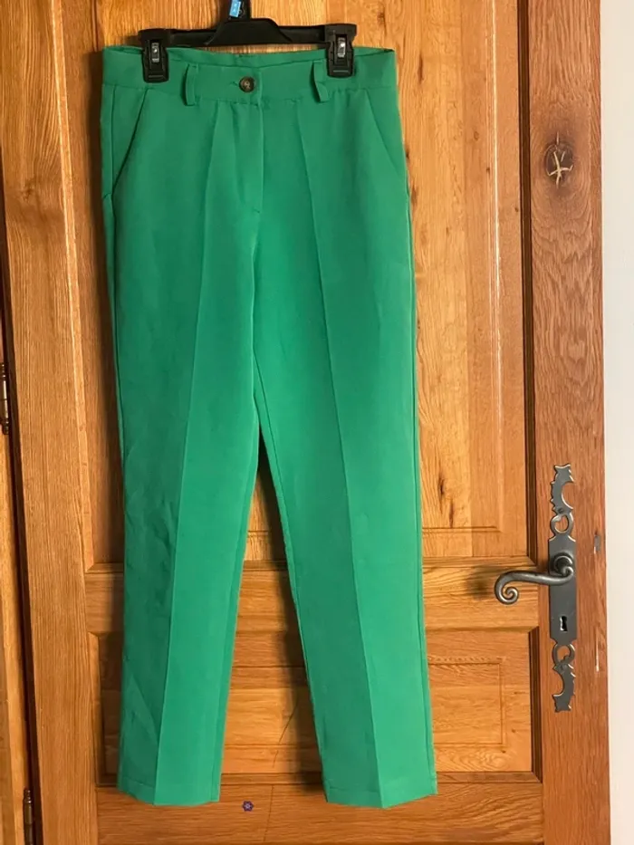 Pantalon vert - photo numéro 2