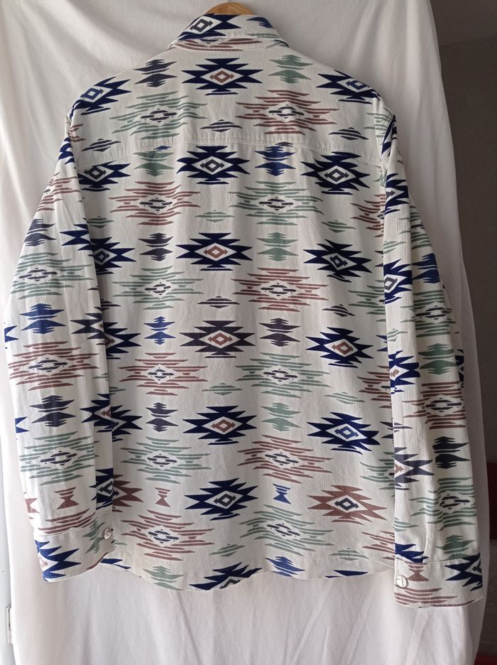 SURCHEMISE CELIO Velours Blanche Imprimée. - photo numéro 2
