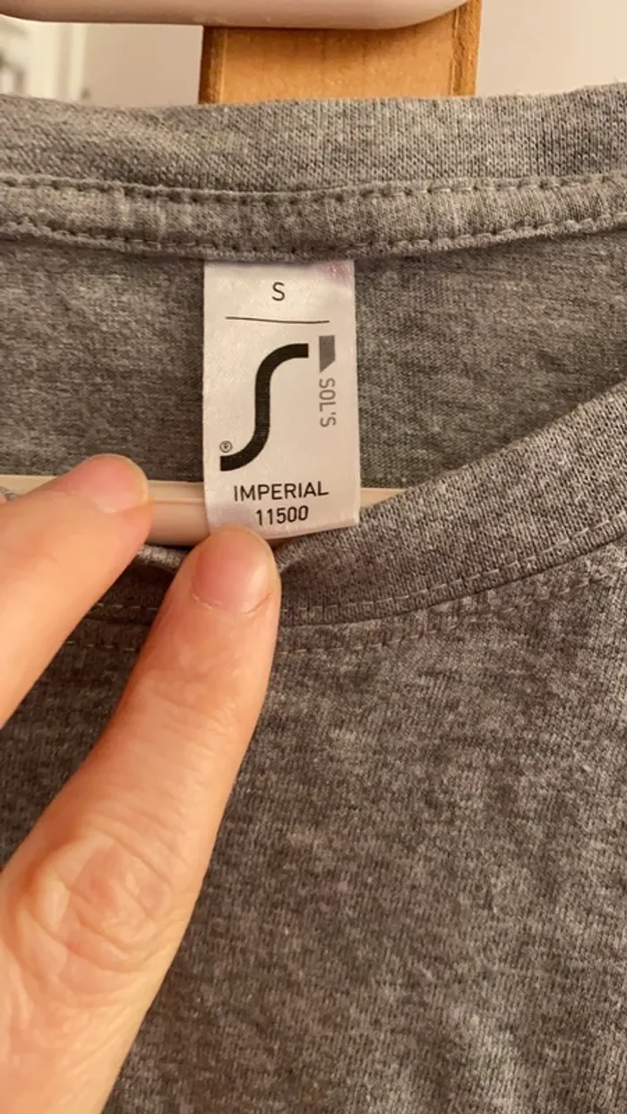 T-shirt couleur gris taille s - photo numéro 3