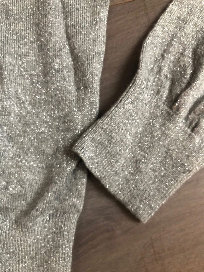 Petit pull pailleté gris argenté H&M taille S - photo numéro 3