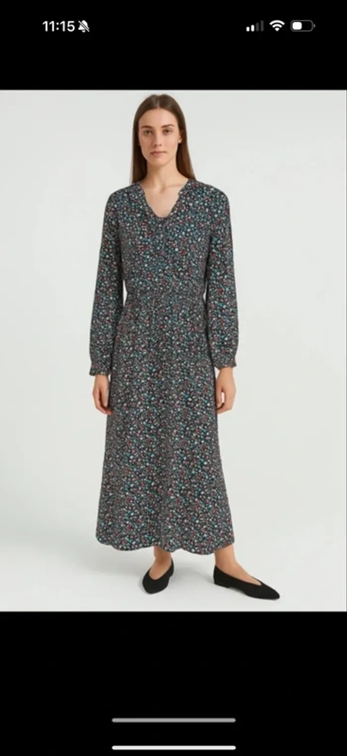 Robe taille unique fleurie en tres bonne etat