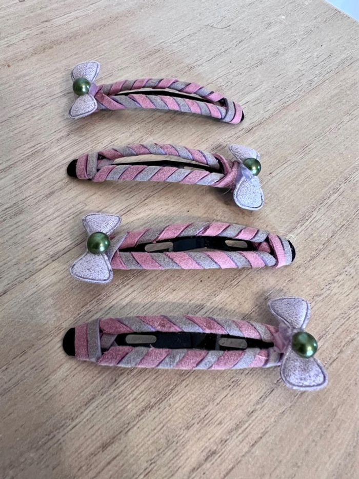 4 barrettes cheveux de coloris rose Et lilas 5,5 cm - photo numéro 2