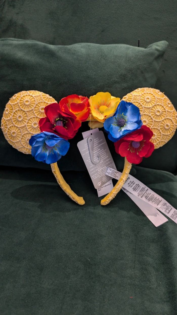 Ears belle flowers