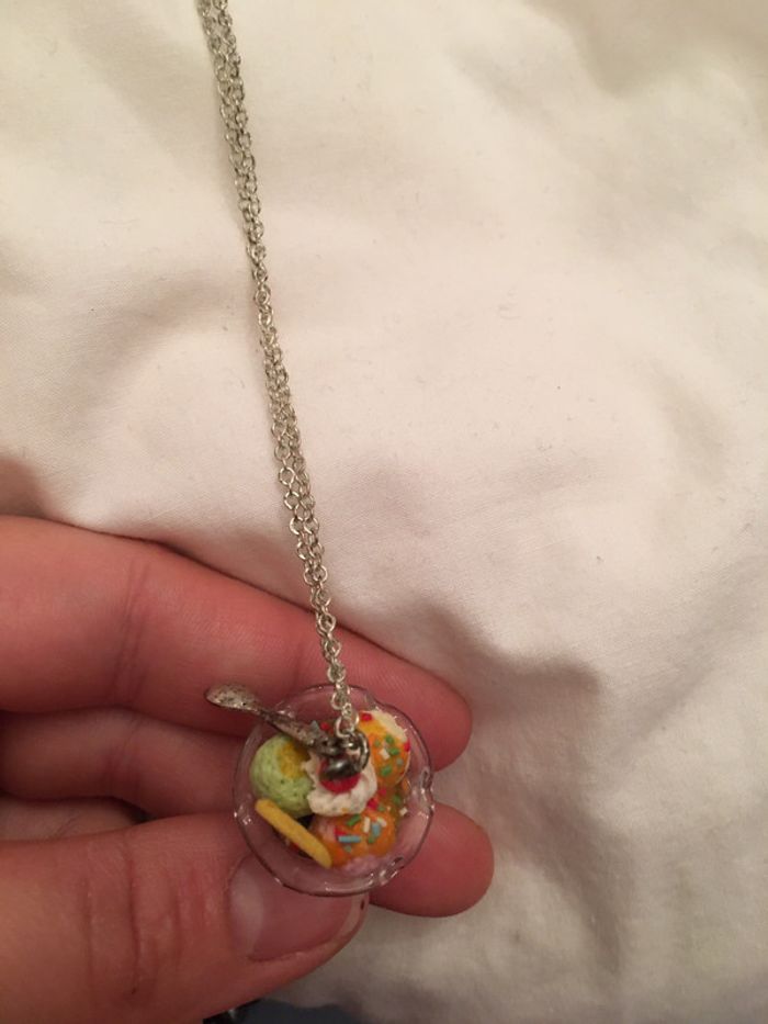 Pendentif coupe de glace