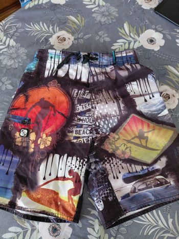 Short freegun - 8/10 ans  - freegun - très bon état