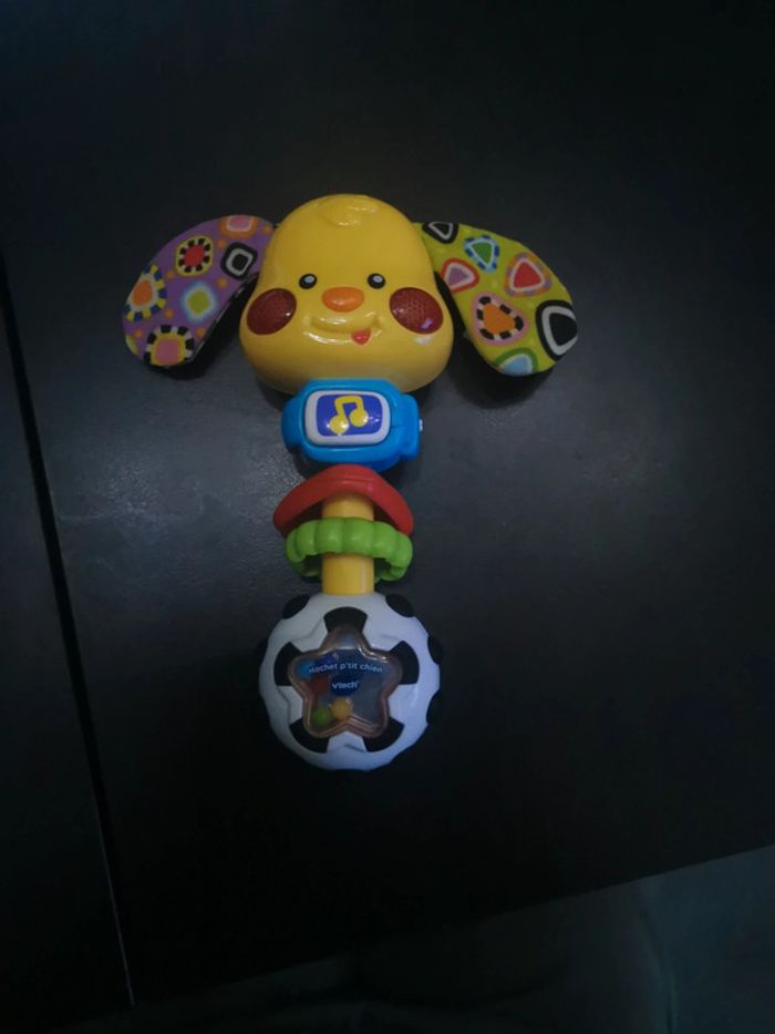 Hochet p'tit chien de Vtech