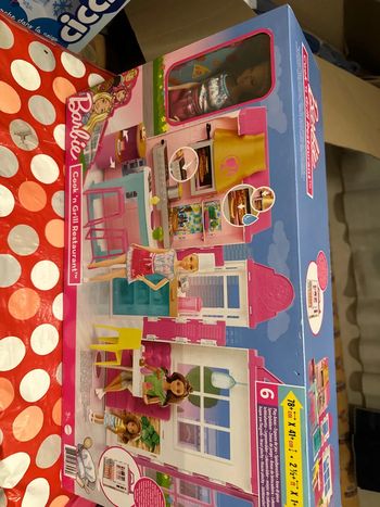 Cook grill restaurant