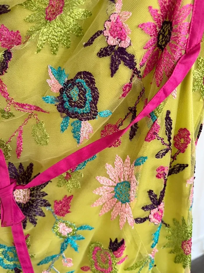 Robe vert pomme broderies Christian Lacroix - photo numéro 3