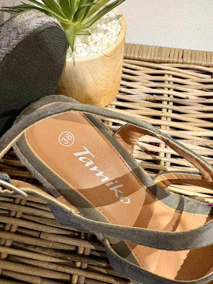 Sandales plate-forme pointure 38 - photo numéro 9