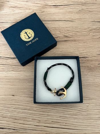 Bracelet Tom Hope détail vert ancre or