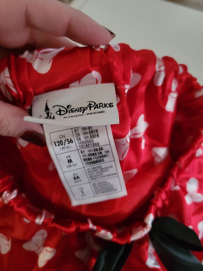 Jupe minnie 8 ans tres bon état - photo numéro 2