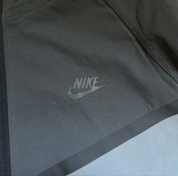 Nike tech gris taille m - photo numéro 7