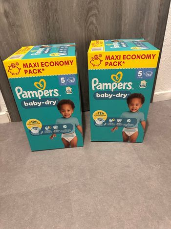 2 MAXI packs Pampers baby dry 5