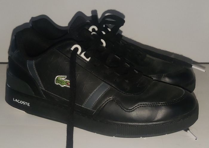 Basket lacoste taille 42 - photo numéro 2