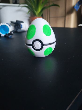 Pokeball Yoshi