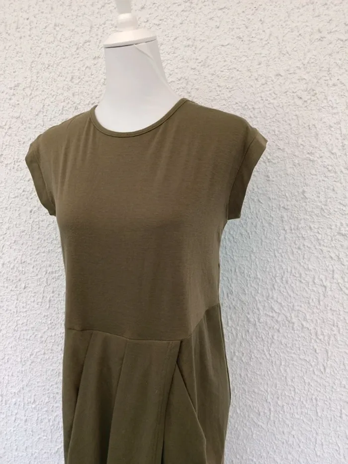 Robe mi-longue kaki fendue Hekka taille S - photo numéro 2