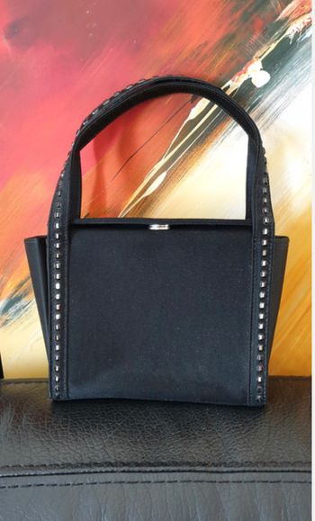 Sac de soirée Rena lange/ en boutique: 200€