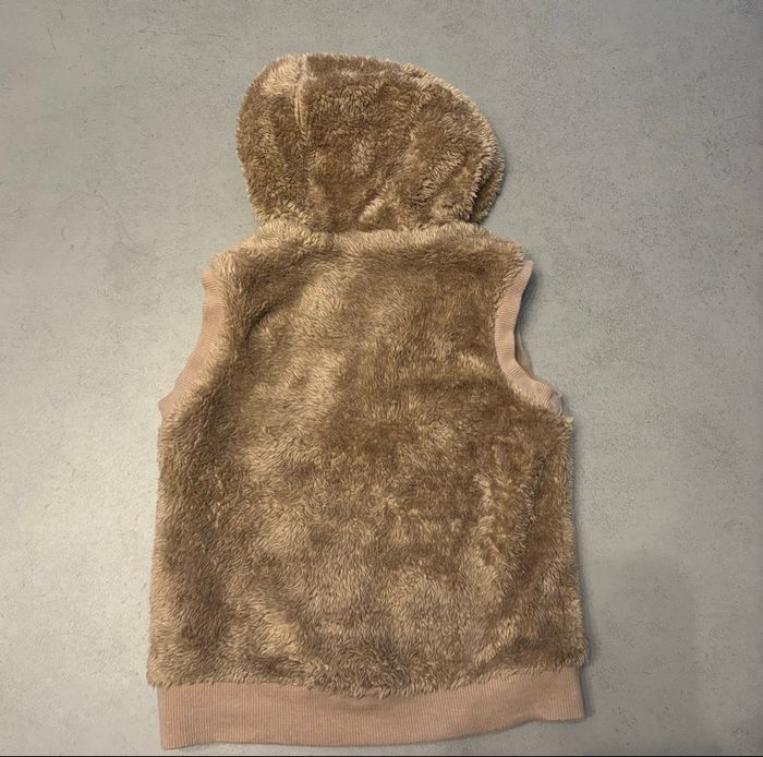 Veste polaire sans manches et à capuche - photo numéro 4