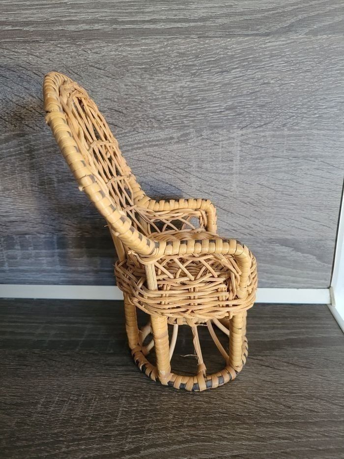 Fauteuil rotin pour poupée 20,50 cm de haut - photo numéro 4