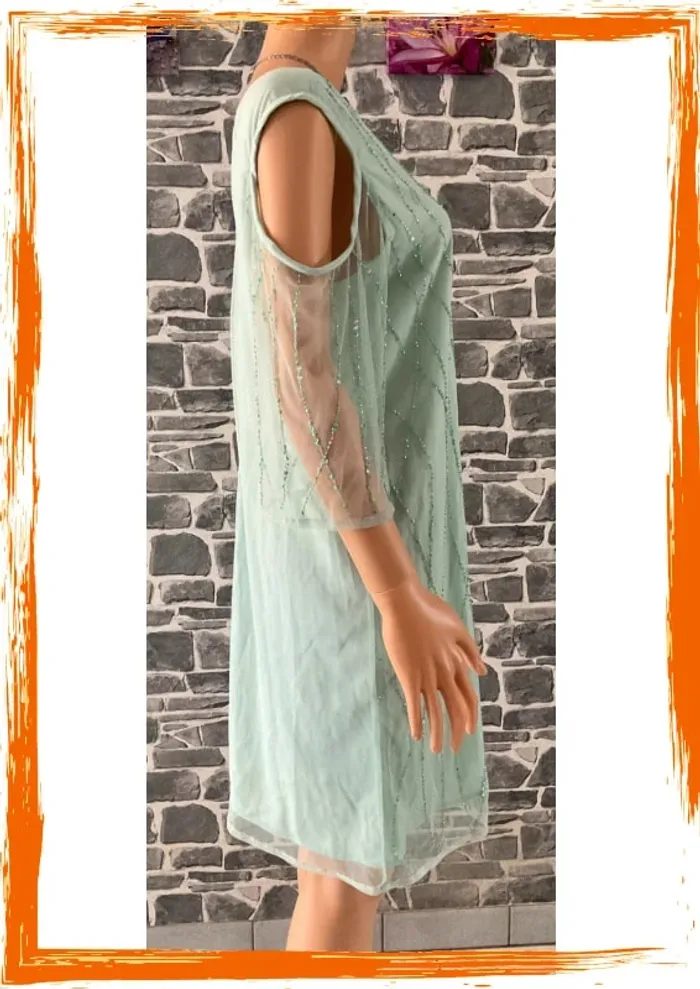 Robe «  Coleccion Venca » - photo numéro 4