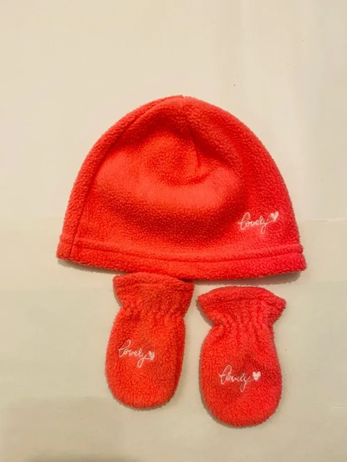 Lot 3 bonnets fille 3-6 mois - photo numéro 2