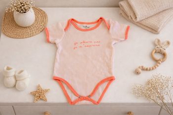 Body Influx – 1 an (74 cm) – Très bon état