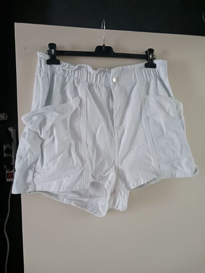 Short blanc primark taille 46
