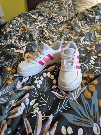 Basket adidas