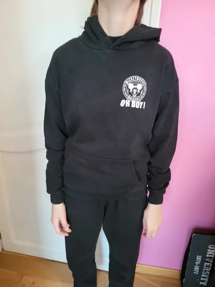 Sweat à capuche noir XS disney/jennyfer