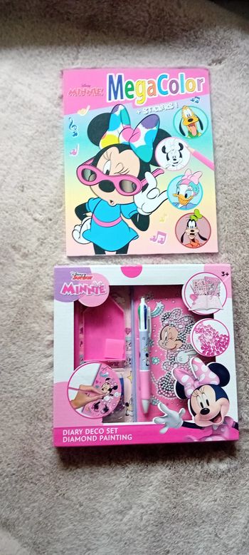 Lot minnie neuf