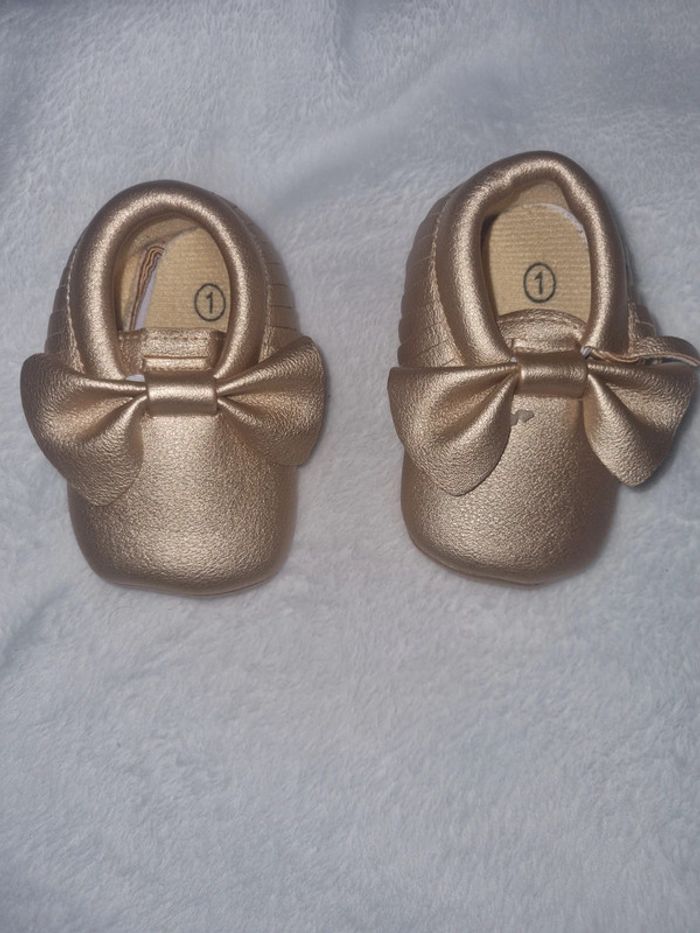 Chaussure - photo numéro 2