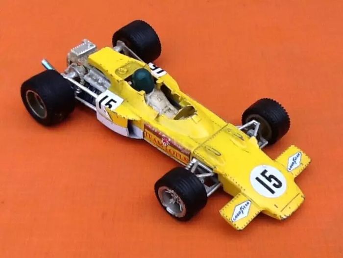 Voiture miniature Lotus-Ford 72 F1 Mebetoys GranPrix (1972) - photo numéro 2